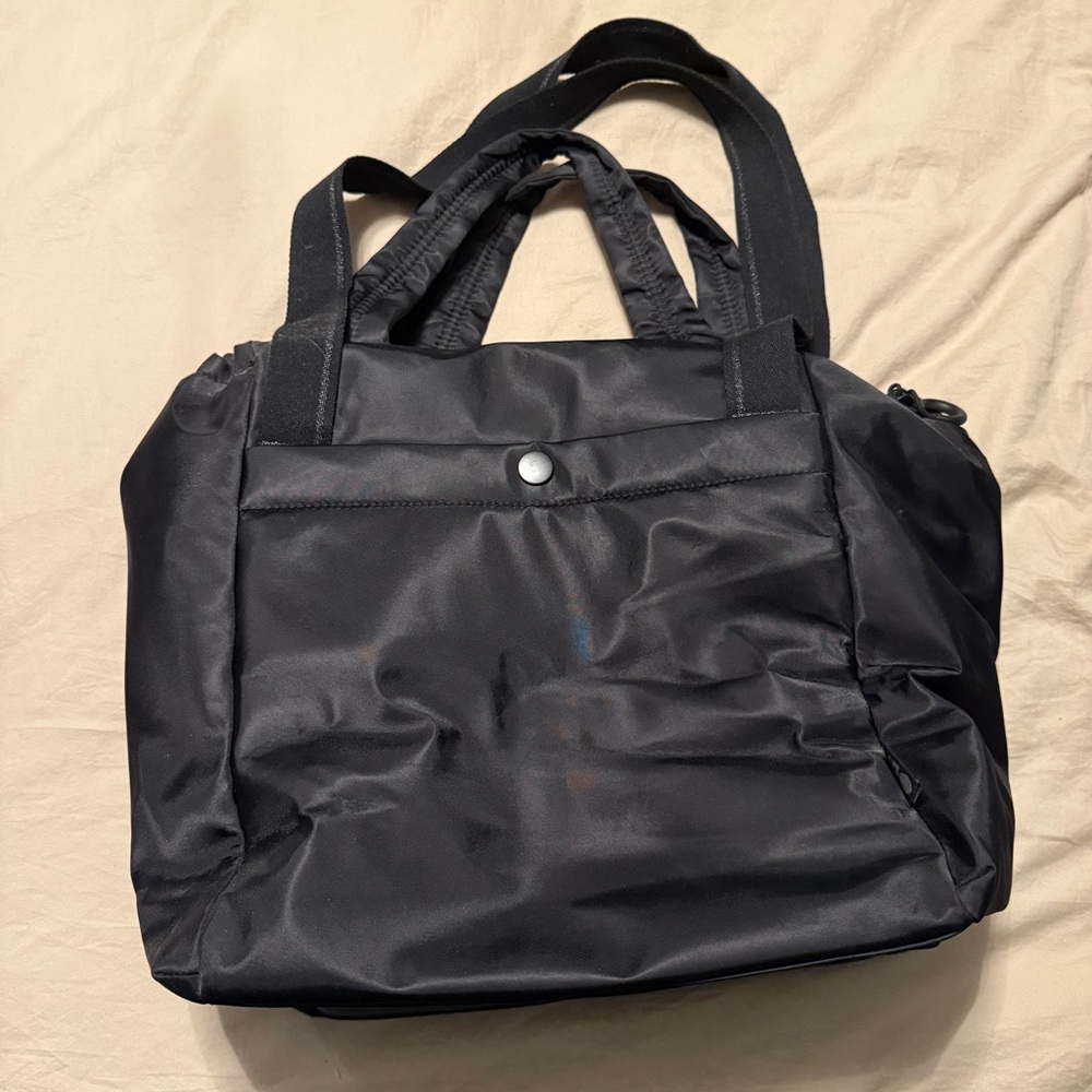 HOBO Places To Go Tote